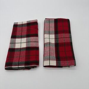 Set of 2 Sur La Table Dinner Napkins Green Red White Plaid 19"X19"Cotton